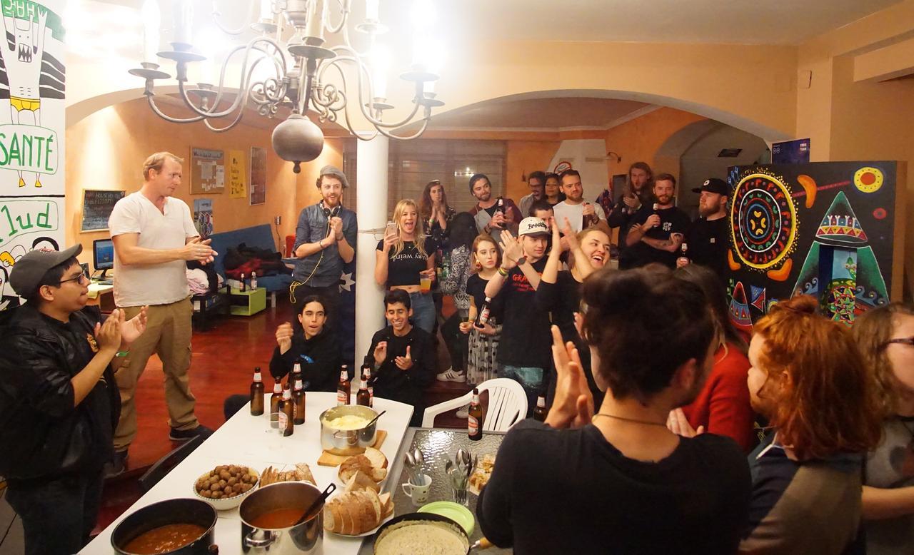 The Wallaby House Hostel Zagreb Extérieur photo